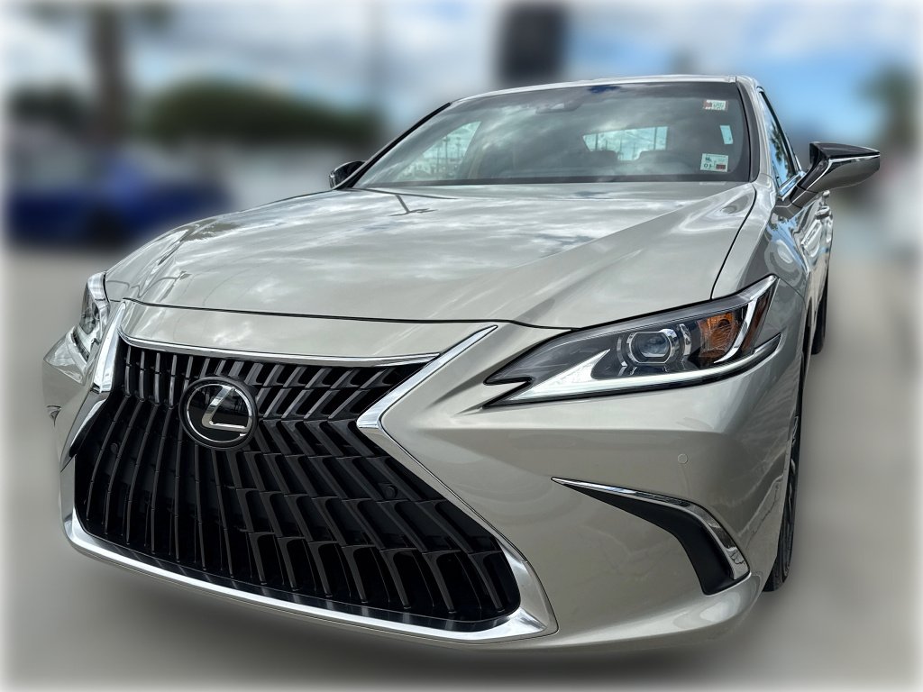 Certified Used 2025 Moonbeam Beige Metallic Lexus Base image 4