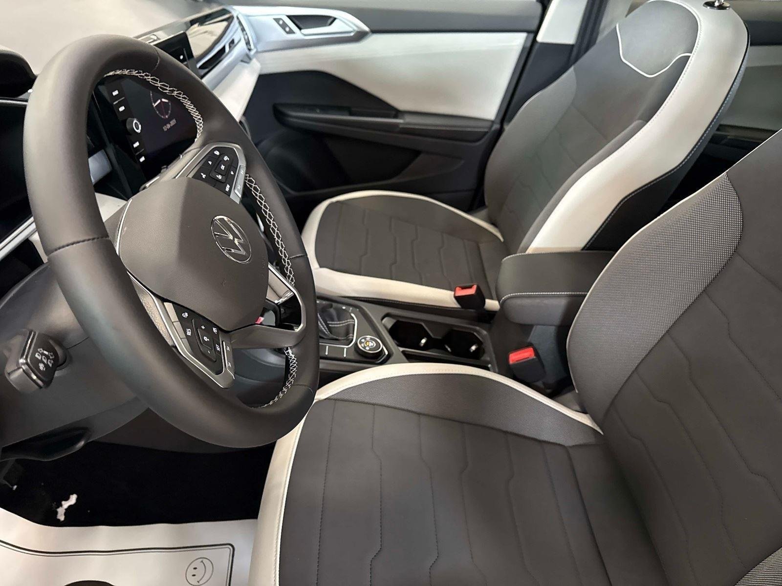 2026 Volkswagen Taos SE - Photo 21