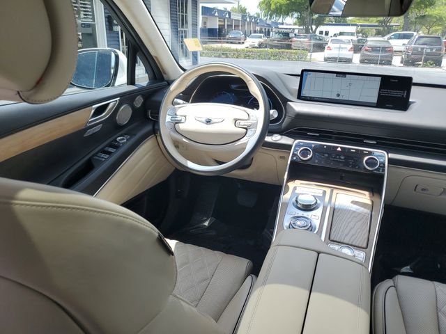 Used 2023 White Genesis 3.5T Prestige image 23