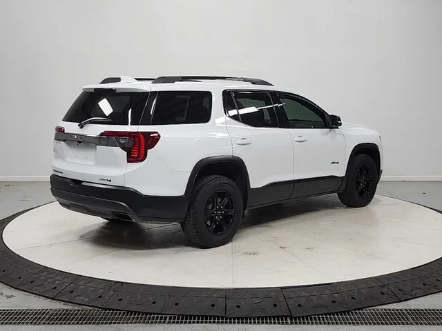 Used 2023 White GMC AT4 image 8