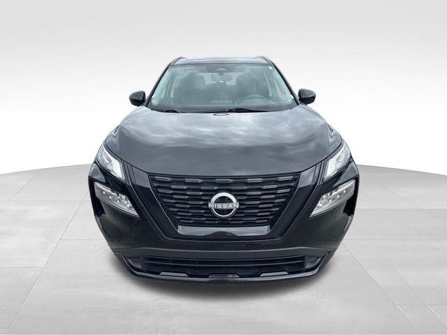 Used 2023 Black Nissan SV image 8