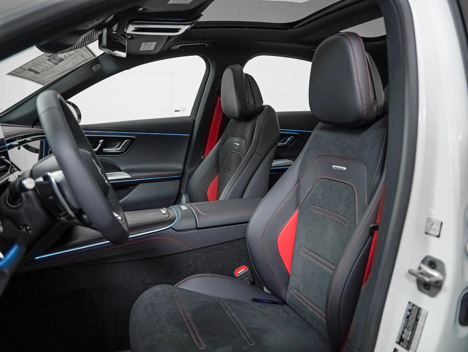 New 2027 Polar White Mercedes-Benz AMG® E 53 Hybrid image 11
