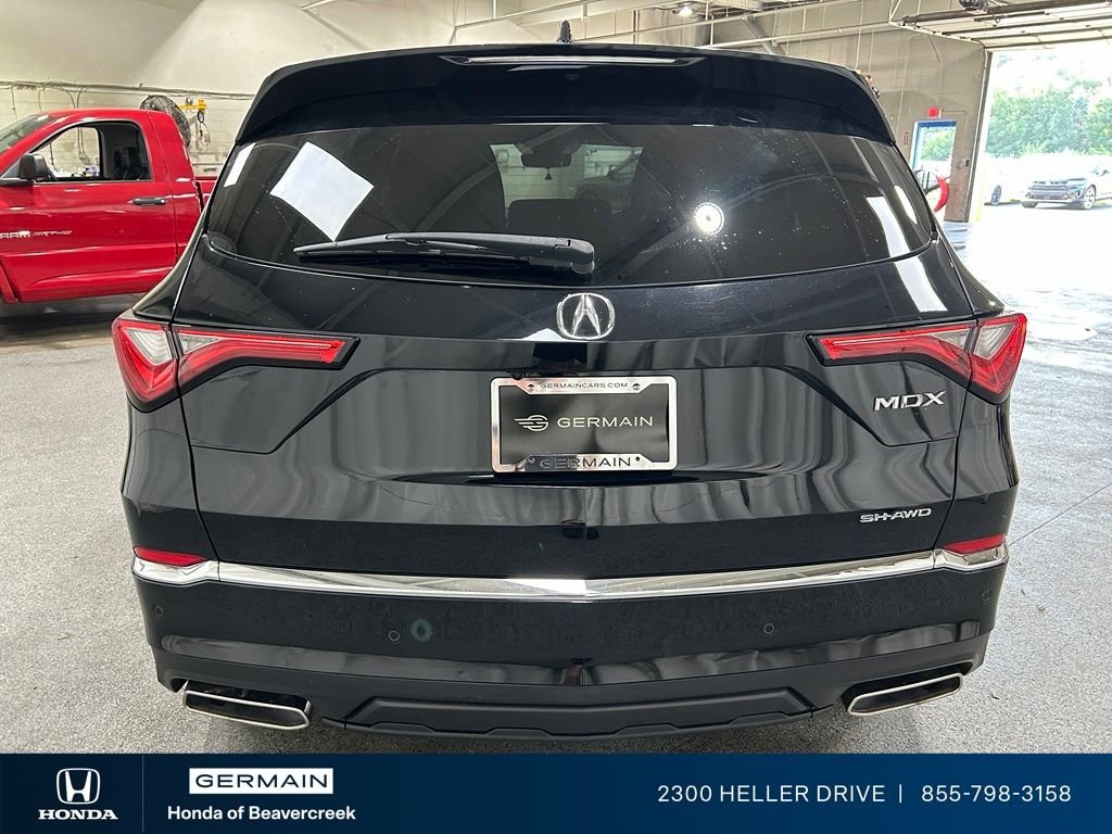Used 2023 Majestic Black Pearl Acura Technology image 7