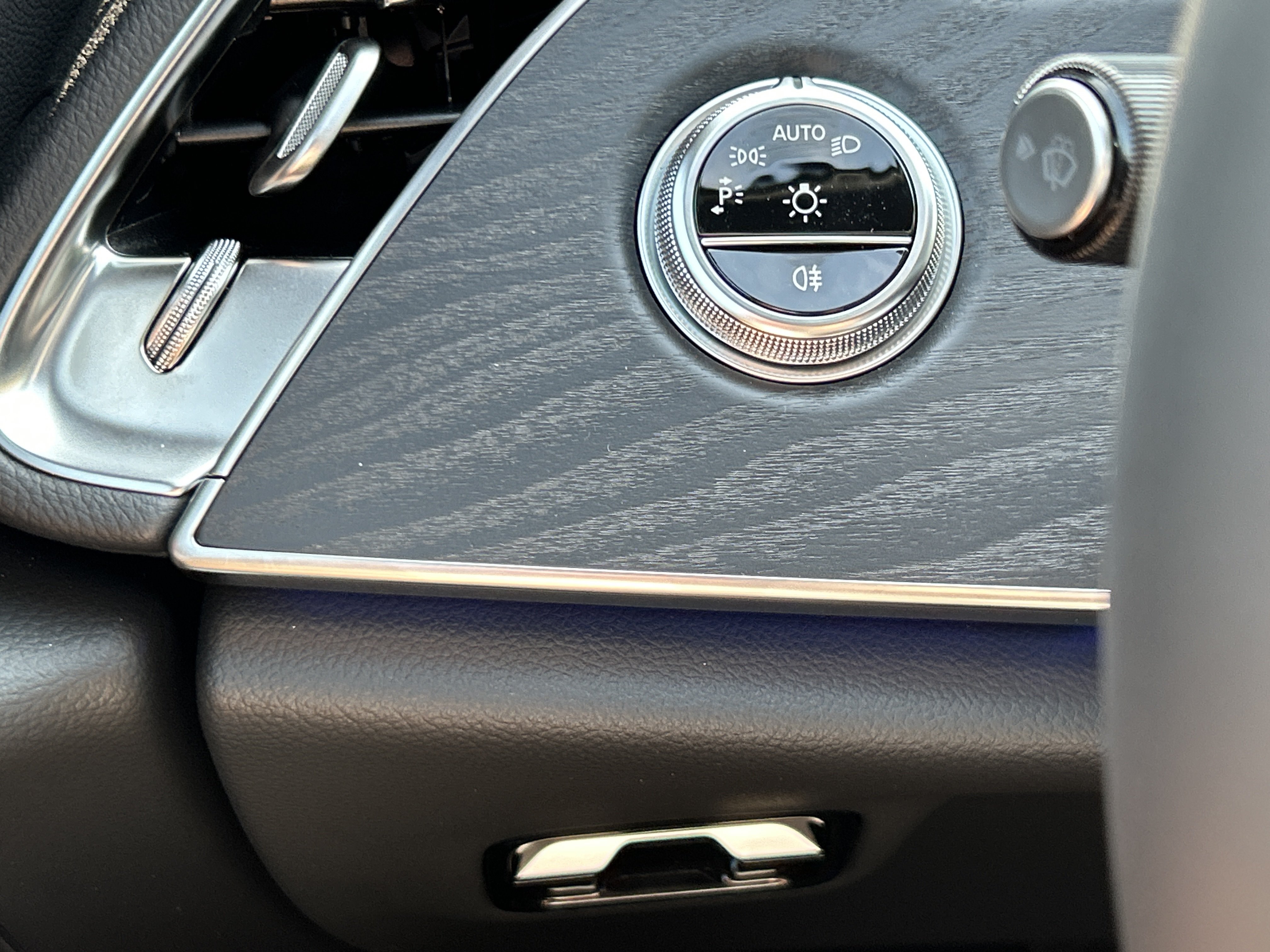 New 2026 Black Mercedes-Benz E 350 Sedan image 23
