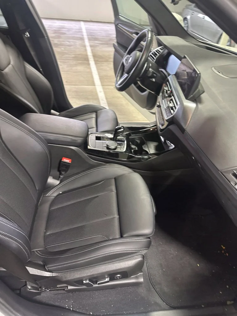 Used 2024 Alpine White BMW xDrive30i image 17