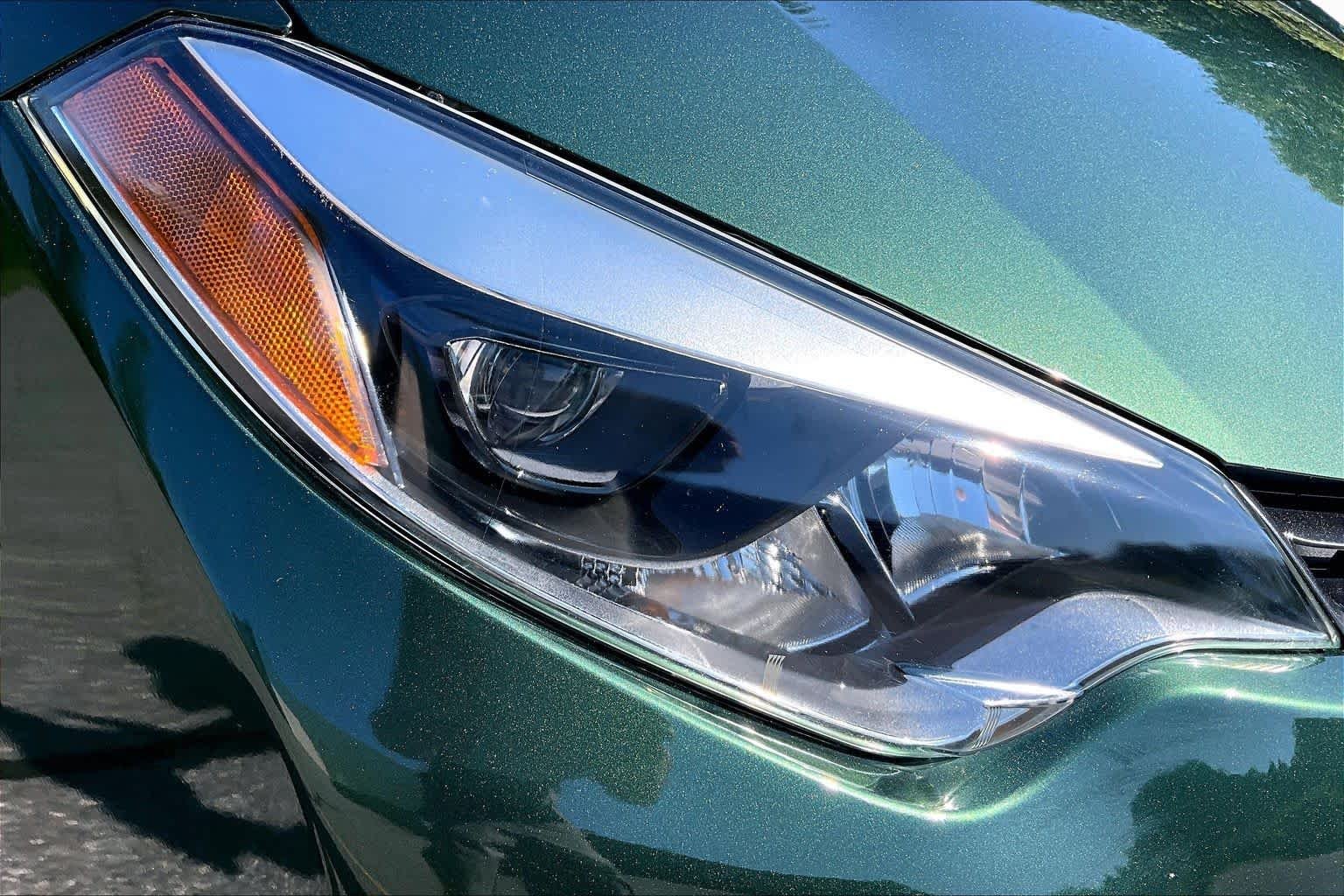 Used 2016 4Evergreen Metallic Toyota LE image 27