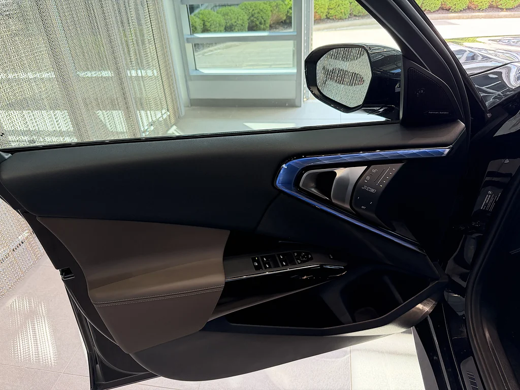 New 2026 Black Sapphire Metallic BMW 30 xDrive image 11