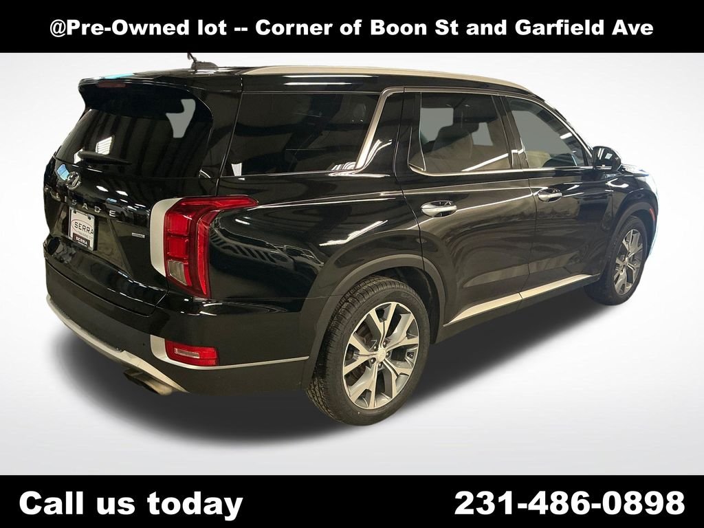 Used 2020 Black Hyundai SEL image 5