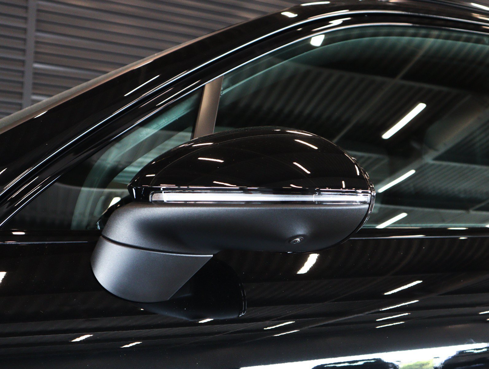 New 2026 Chromite Black Metallic Porsche S image 33