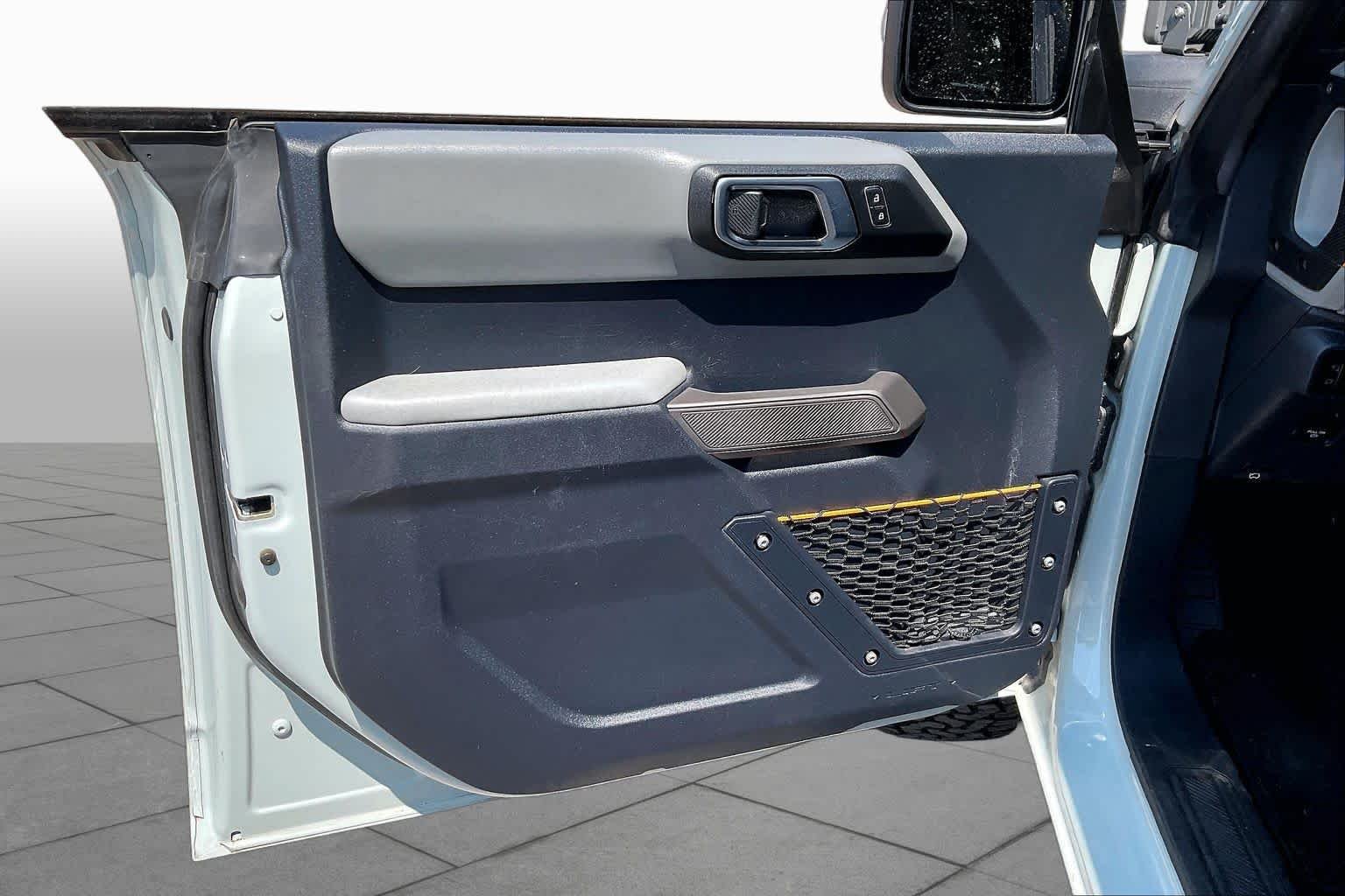 Used 2023 Cactus Gray Ford Badlands image 20