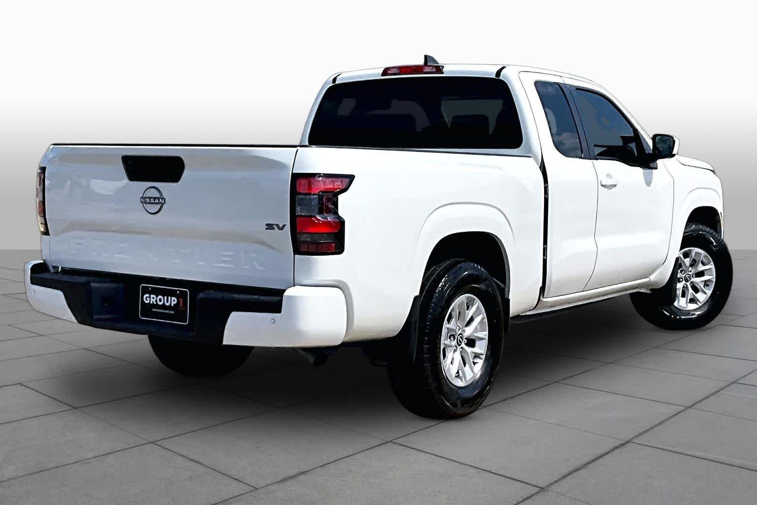 Used 2024 Glacier White Nissan SV image 12