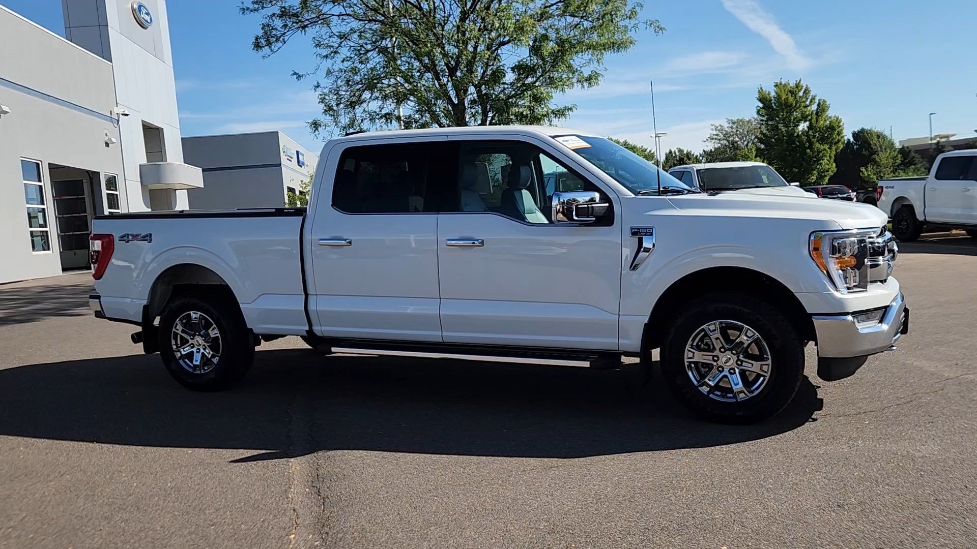 Certified Used 2023 Avalanche Ford LARIAT image 8