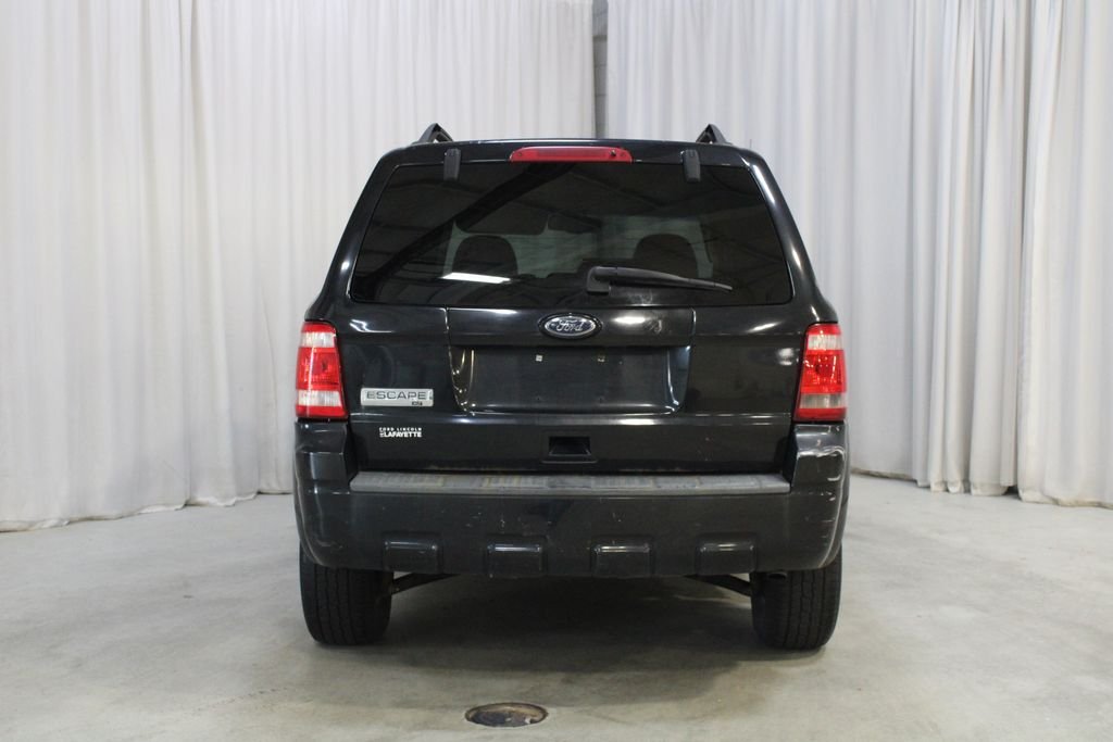 Used 2010 Black Ford XLT image 22