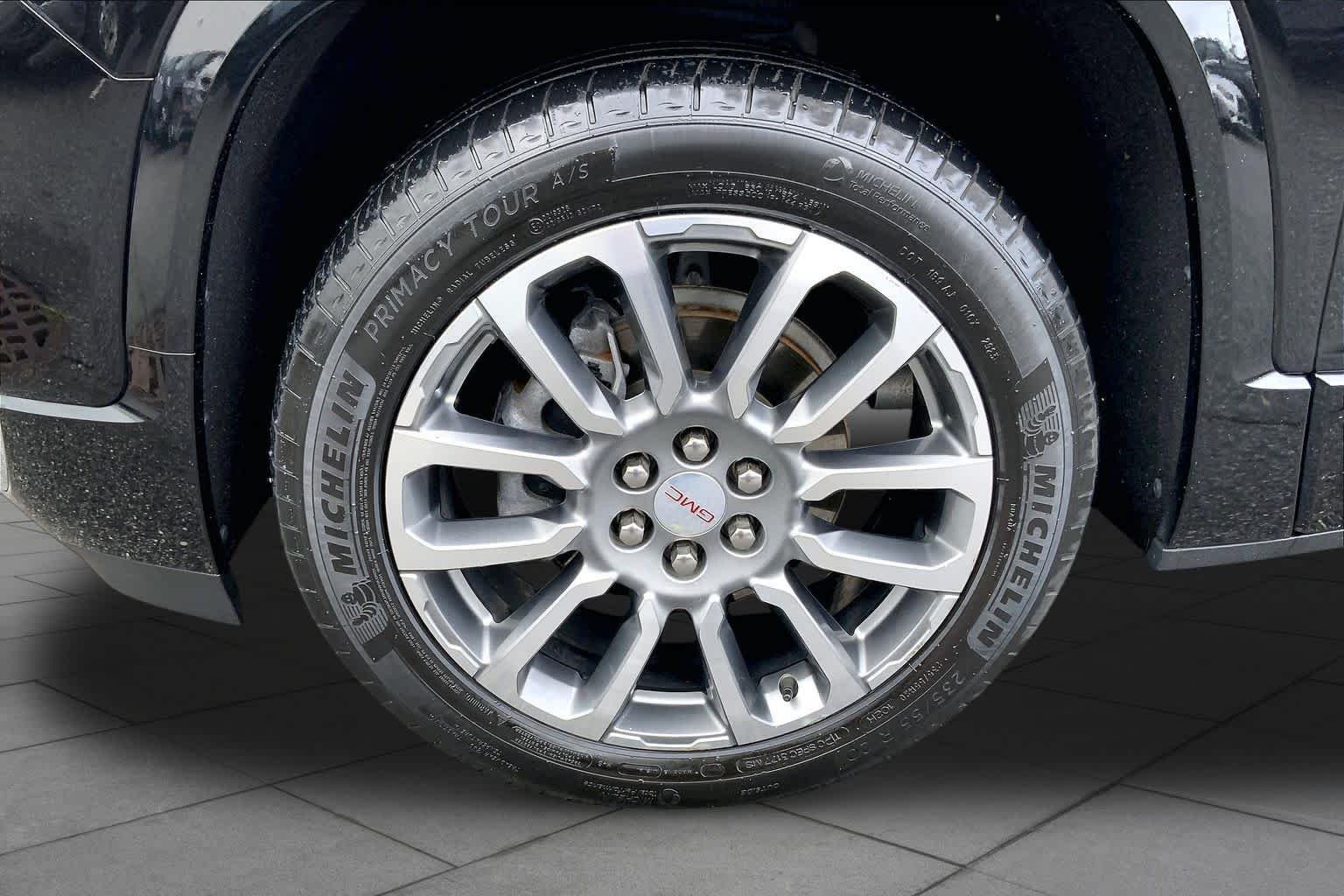 Used 2023 EBONY TWILIGHT METALLIC GMC Denali image 11