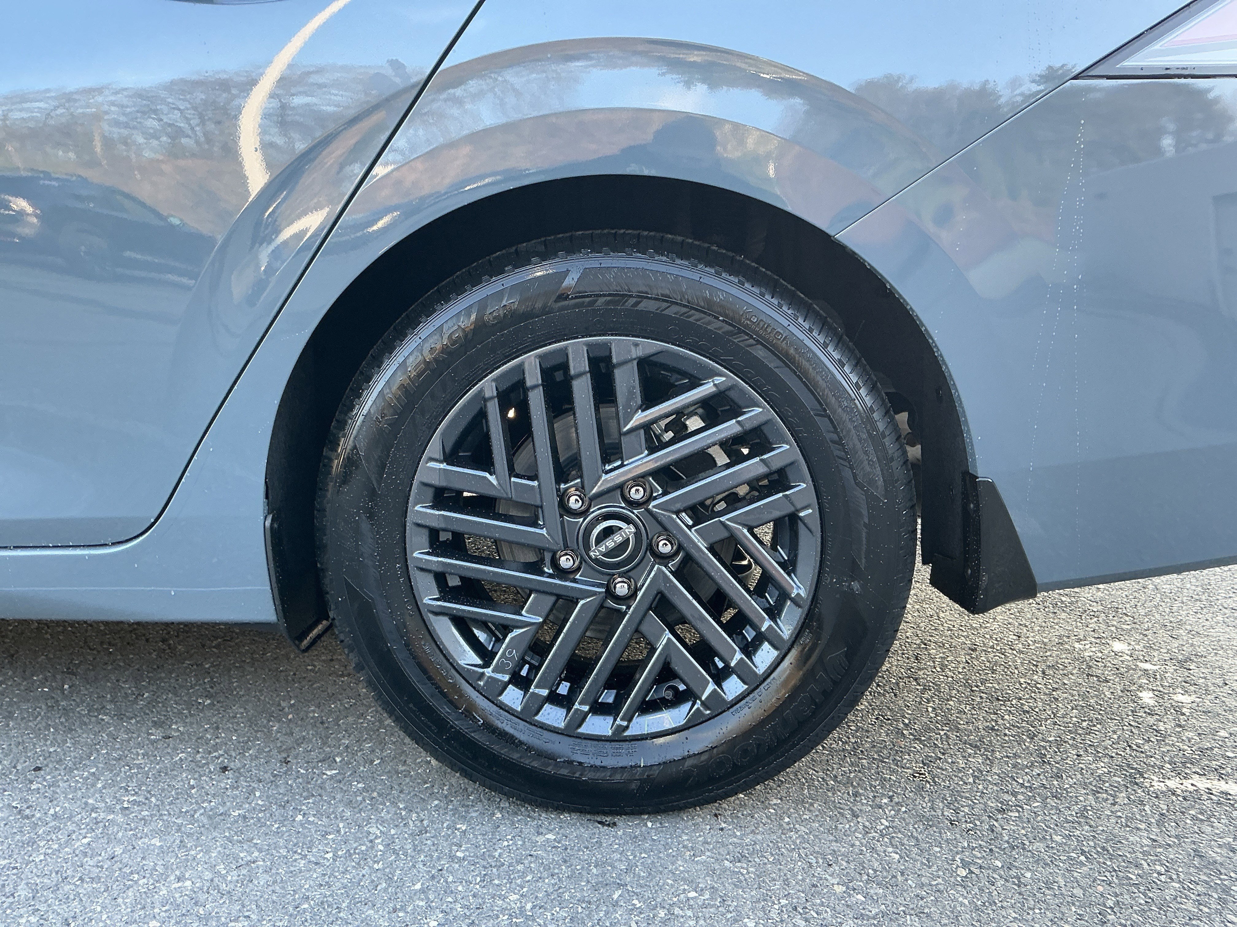 New 2026 Atlantic Gray Metallic Nissan SV image 9