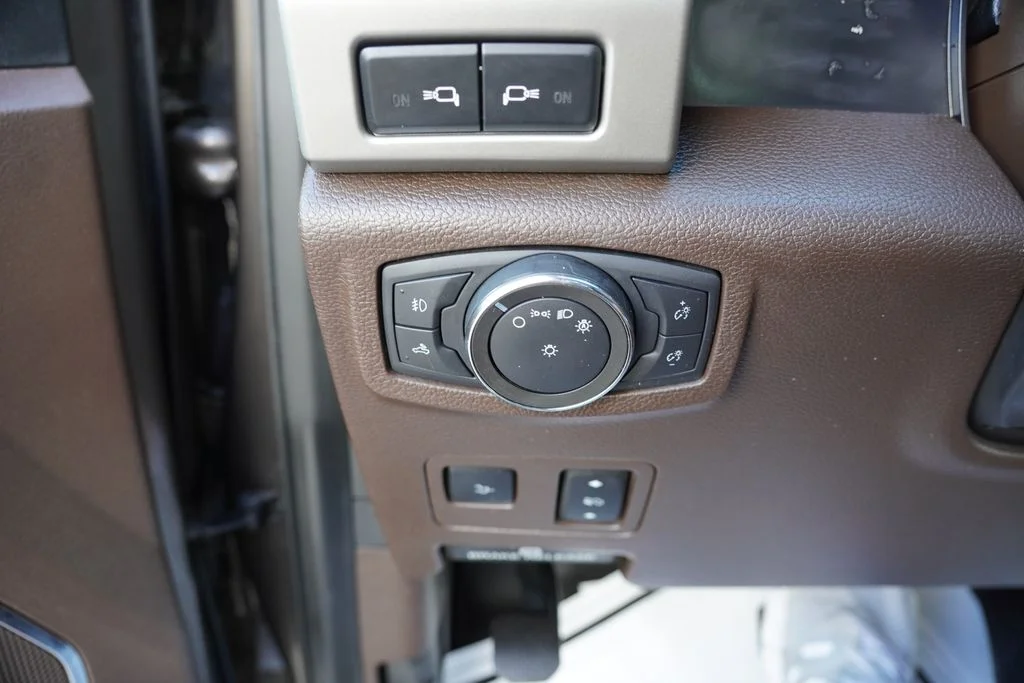 Certified Used 2020 Stone Gray Metallic Ford King Ranch image 27