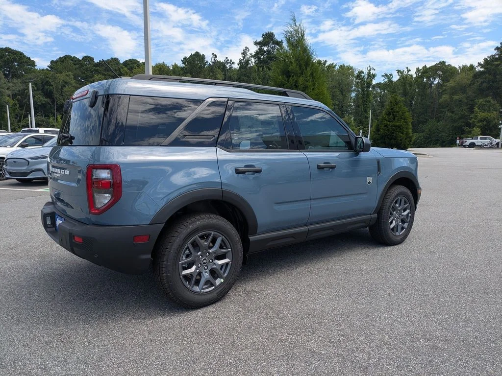 New 2026 Azure Gray Metallic Tri-Coat Ford Big Bend image 4