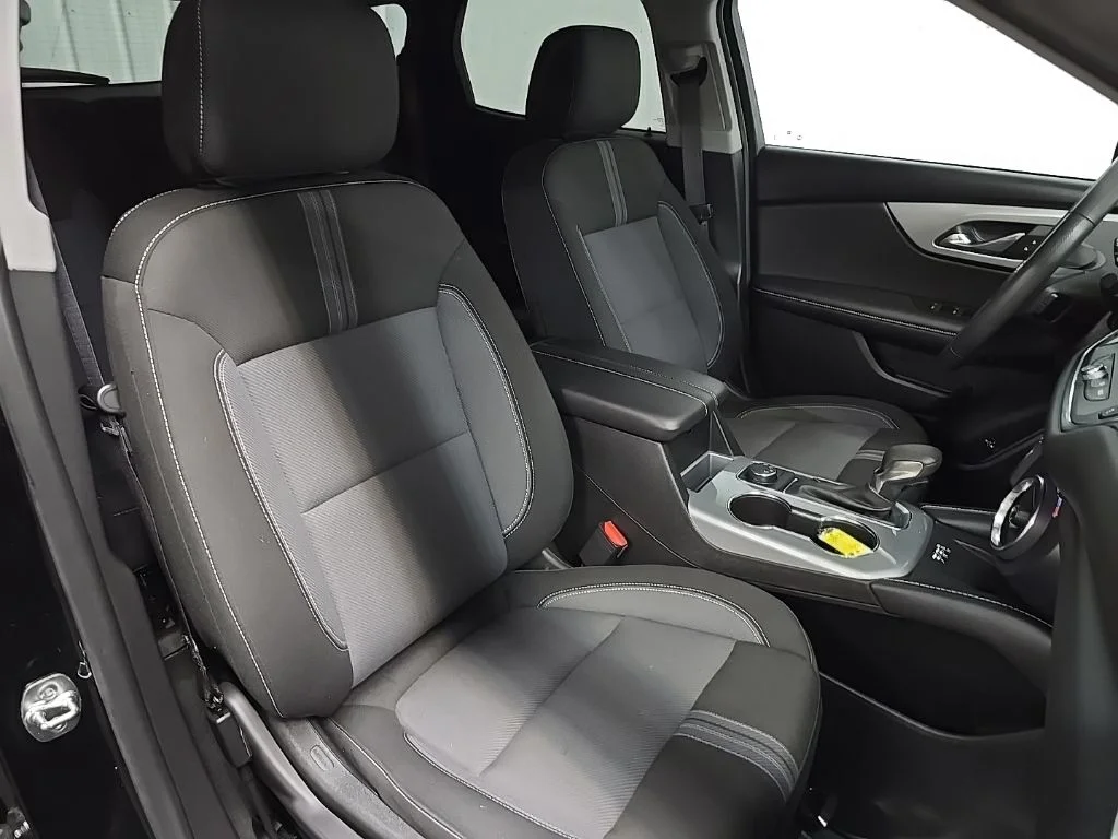 Used 2023 Black Chevrolet LT image 16