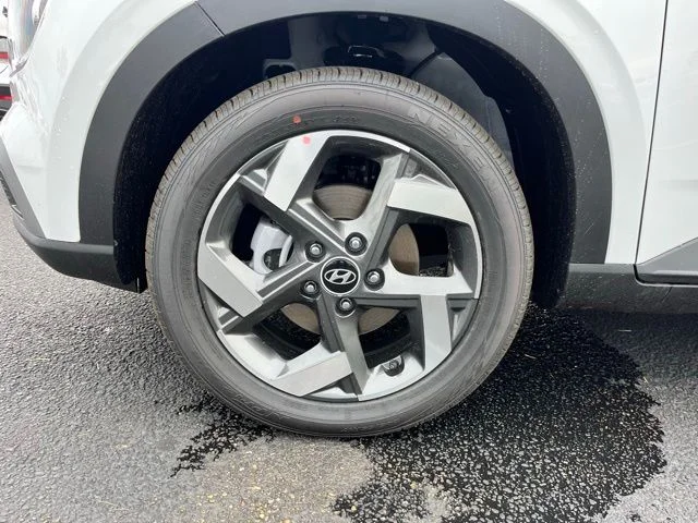 New 2026 White Hyundai SEL image 7