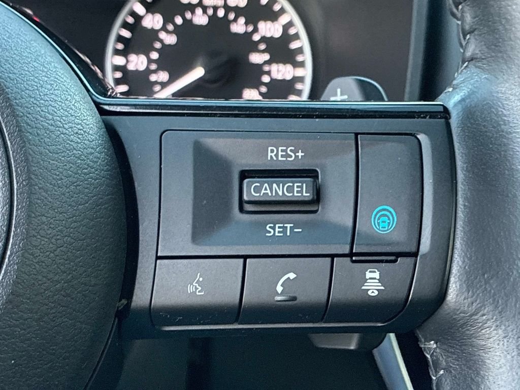 Used 2023 Gray Nissan SL image 27