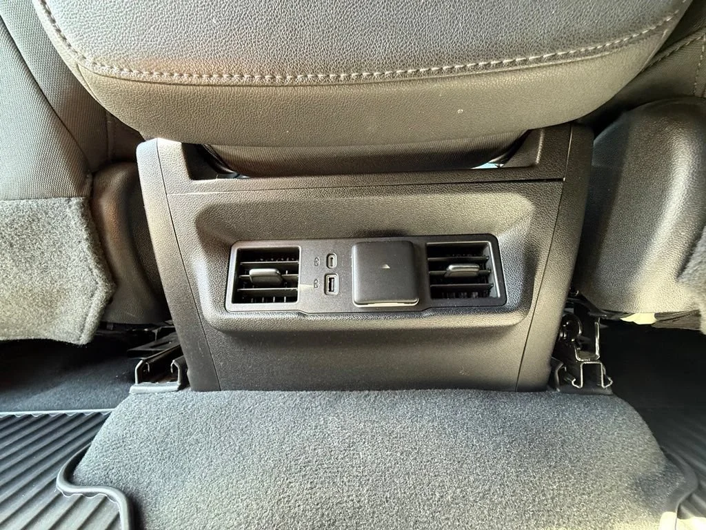 Used 2023 Onyx Black GMC Elevation image 35