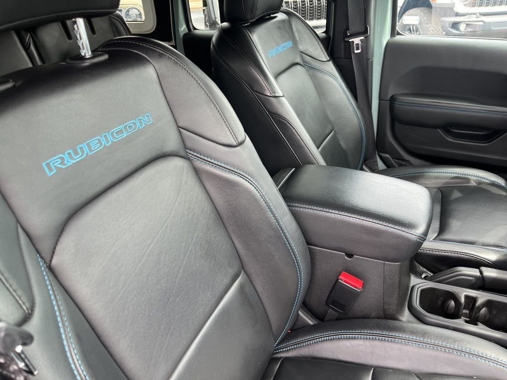 Used 2024 Earl Clearcoat Jeep Rubicon 4xe image 48