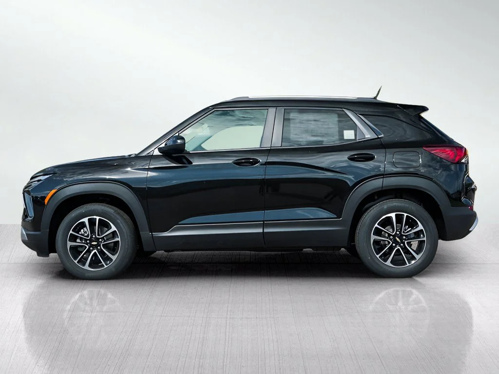 New 2026 Mosaic Black Metallic Chevrolet LT image 3