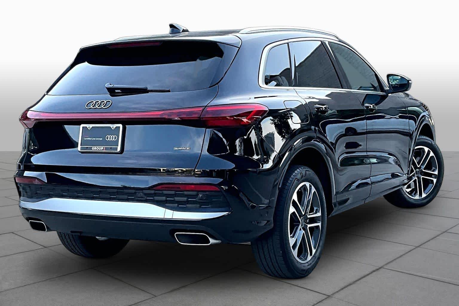 Used 2025 Mythos Black Metallic Audi Premium image 13