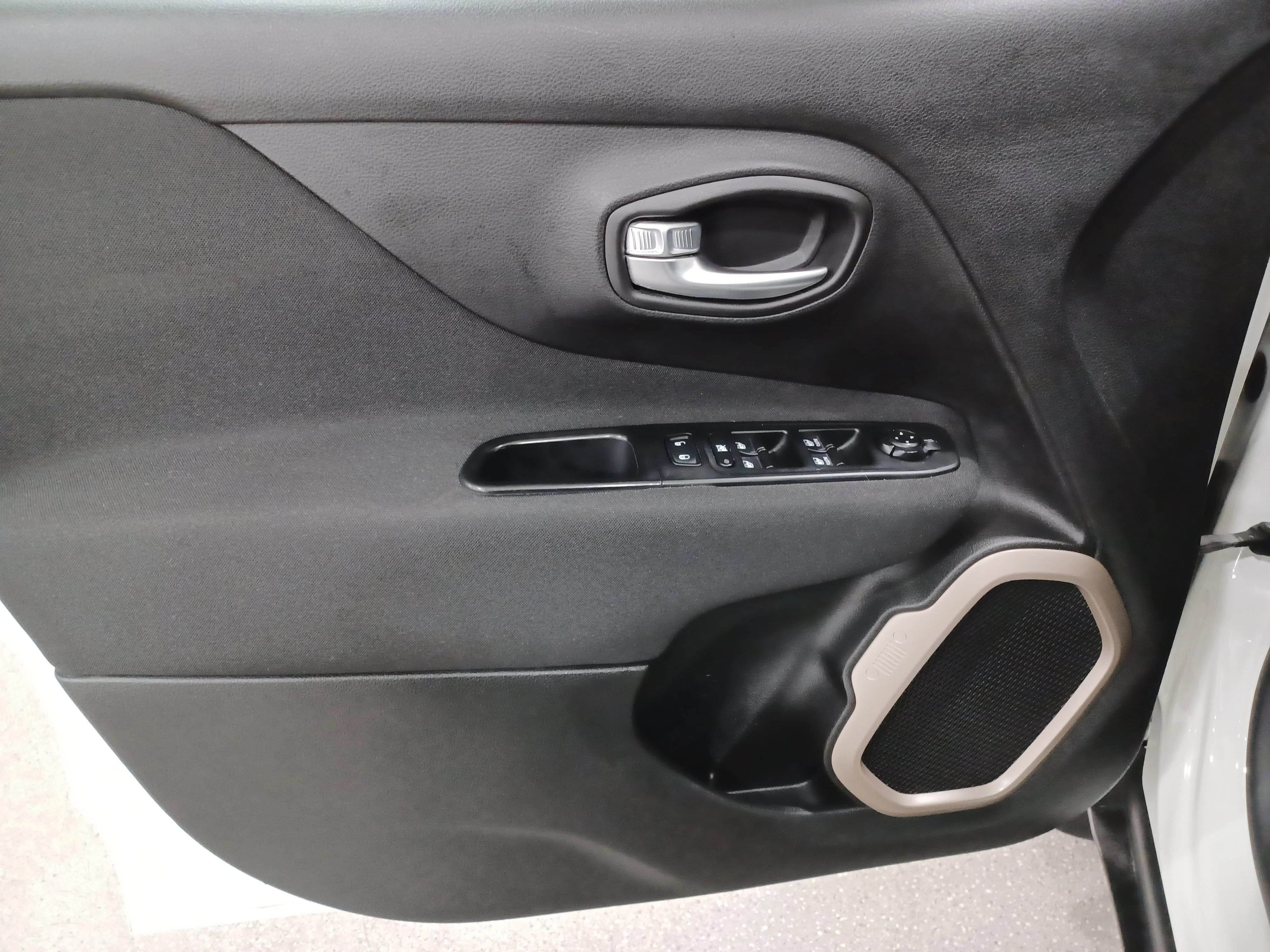 Certified Used 2016 White Jeep Sport image 8