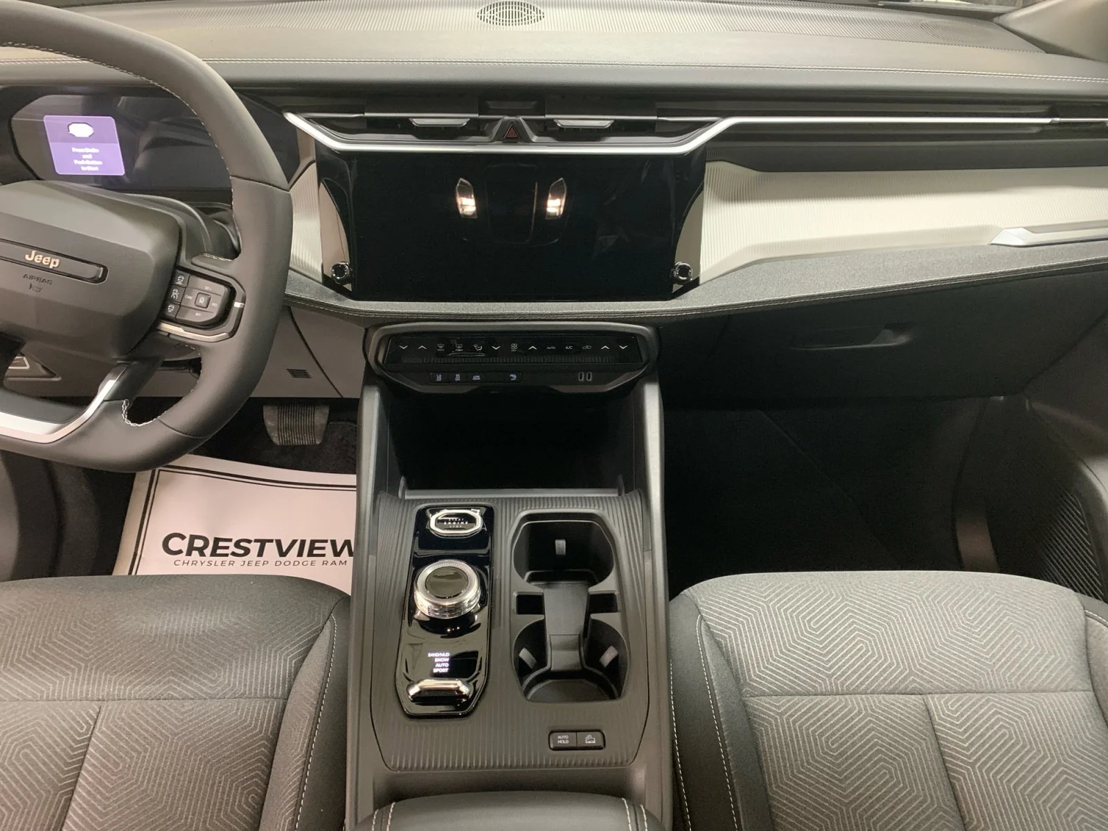 New 2026 Sting-Grey Jeep Laredo image 15
