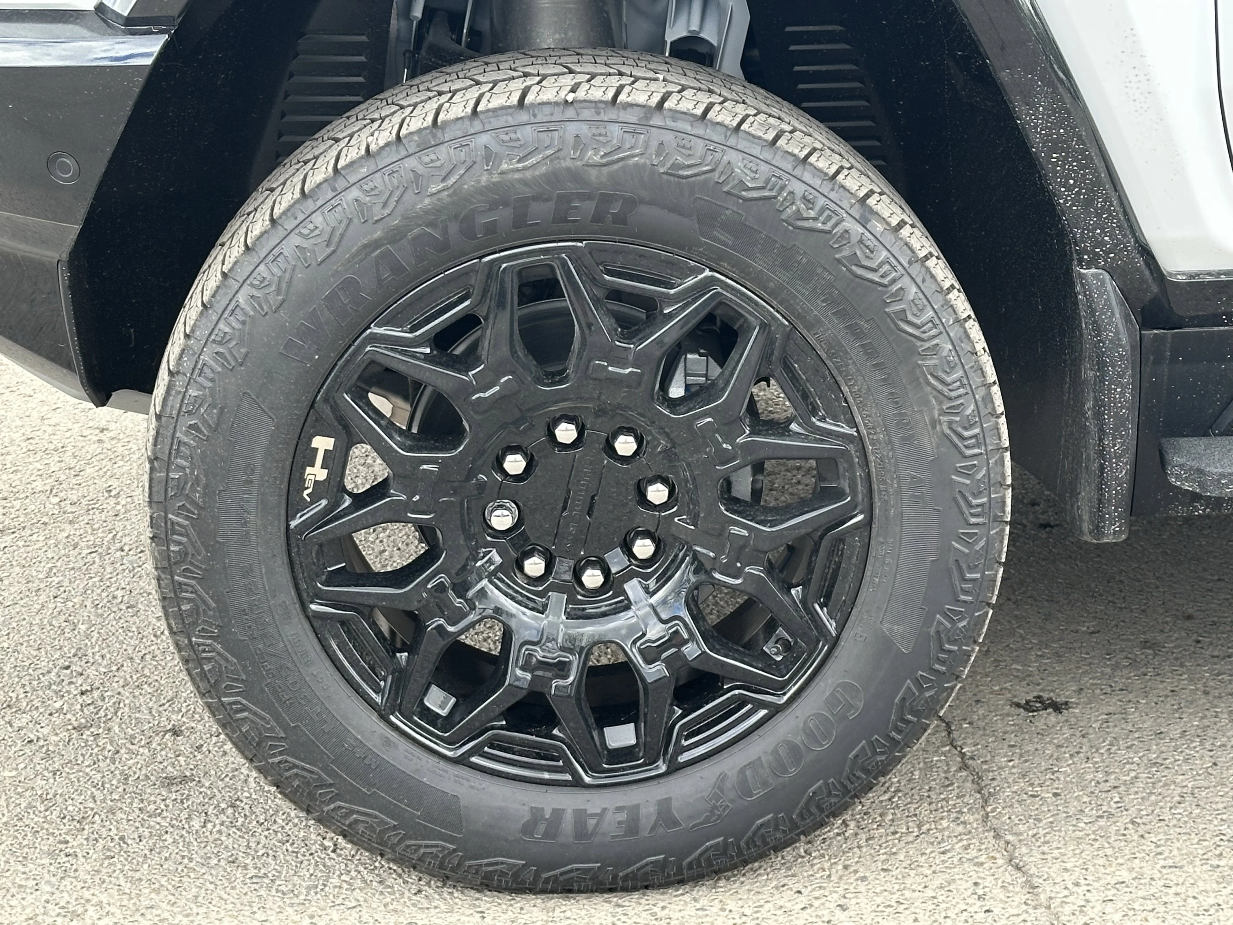 New 2026 Interstellar White GMC 2X image 9