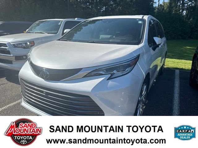2023 Toyota Sienna Platinum