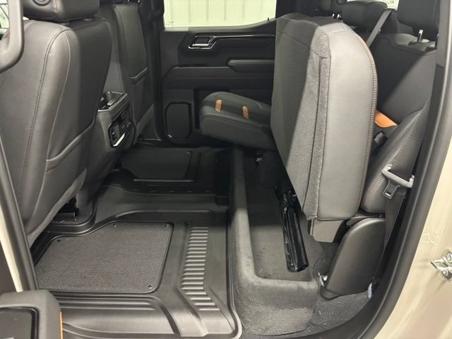 2026 GMC Sierra 1500 AT4 - Photo 10