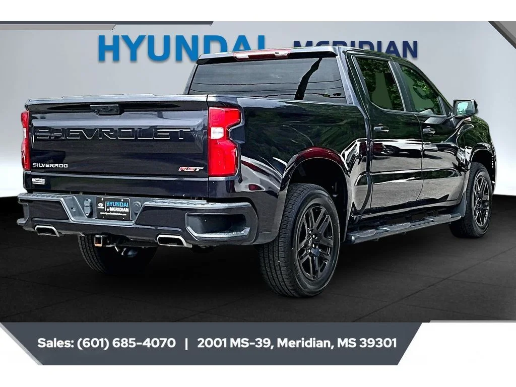 Used 2023 Dark Ash Metallic Chevrolet RST image 11