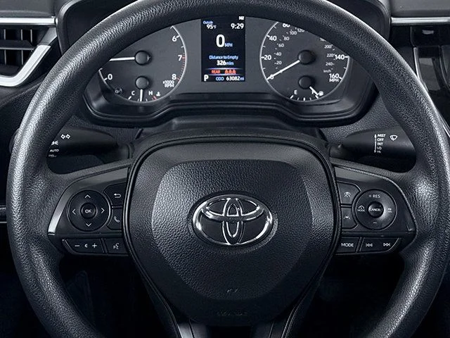 Used 2023 Ice Cap Toyota LE image 8