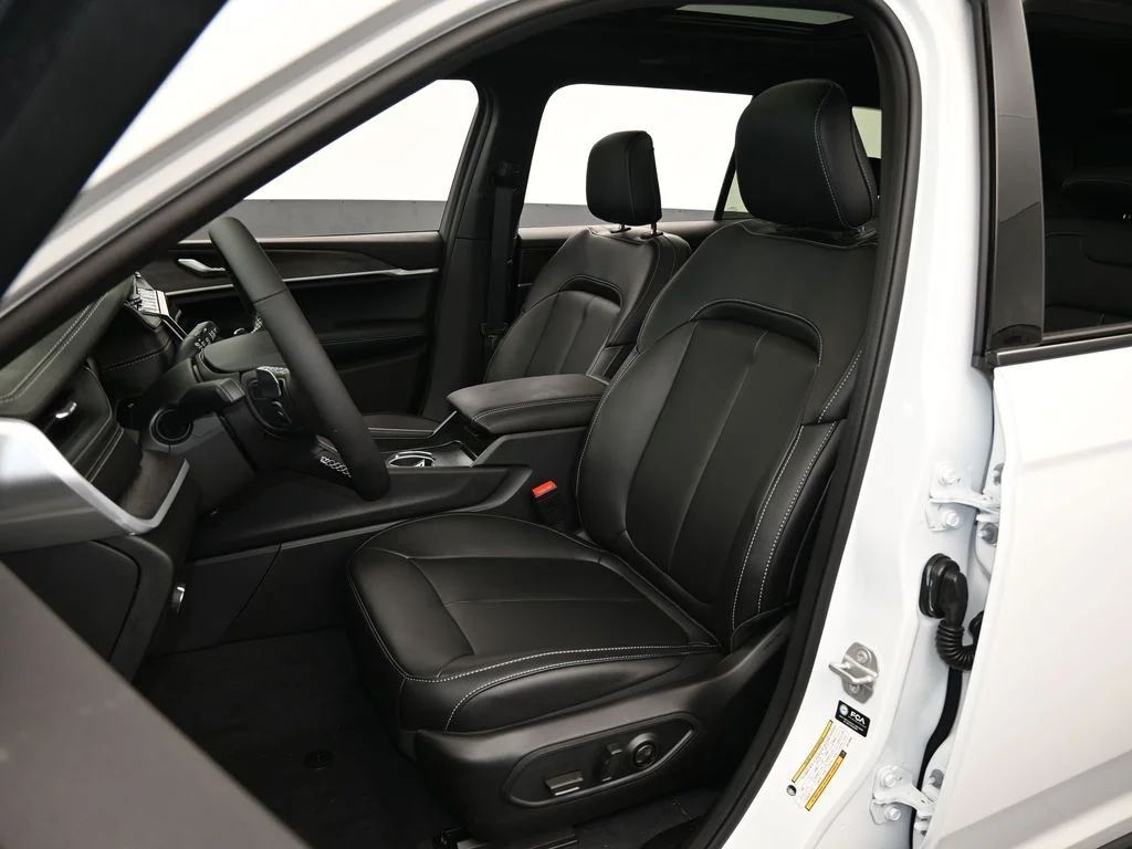 Used 2025 Bright White Clearcoat Jeep Limited image 26