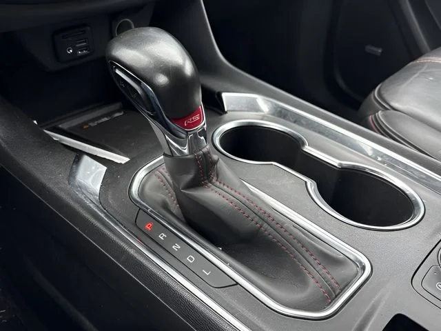 Used 2022 Red Chevrolet RS image 12