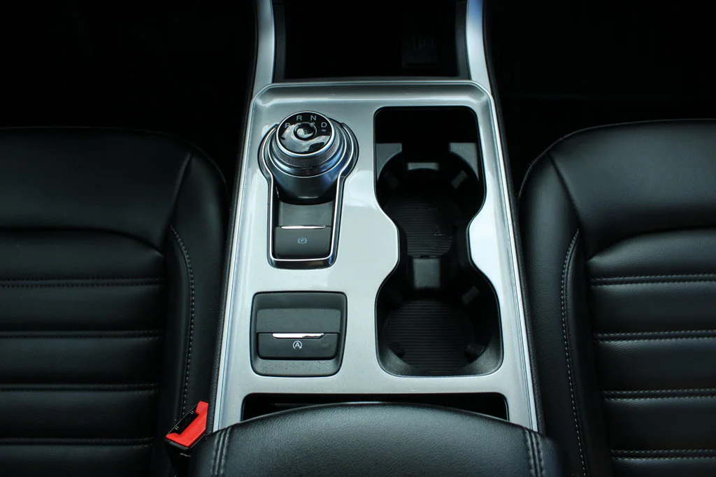 Certified Used 2024 Oxford White Ford SEL image 27