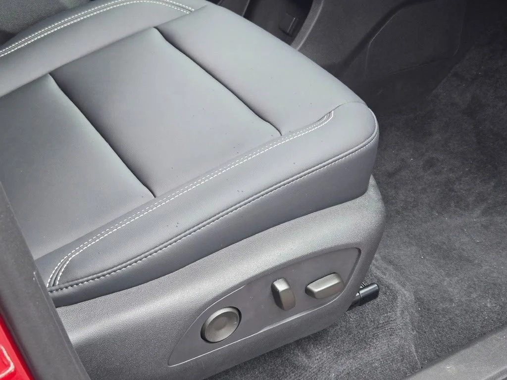 2025 GMC Acadia Elevation - Photo 19