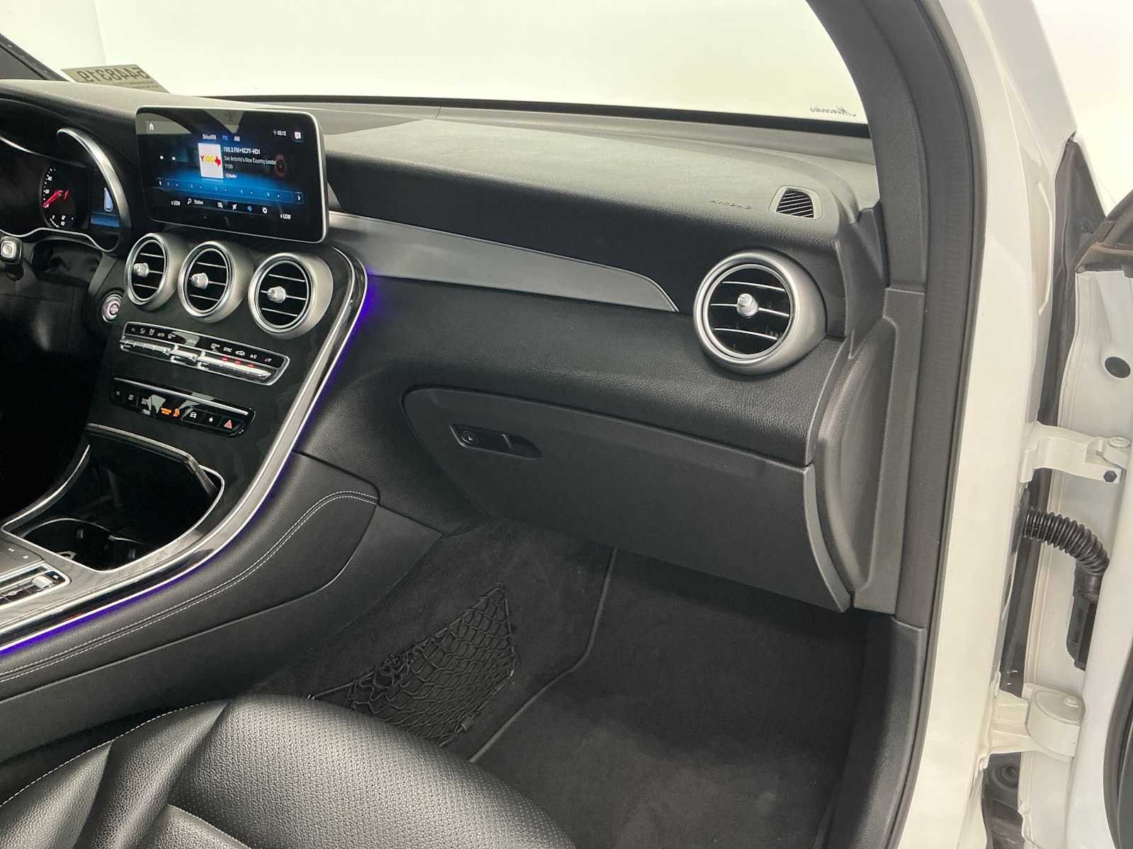 Certified Used 2020 Polar White Mercedes-Benz GLC 300 image 27
