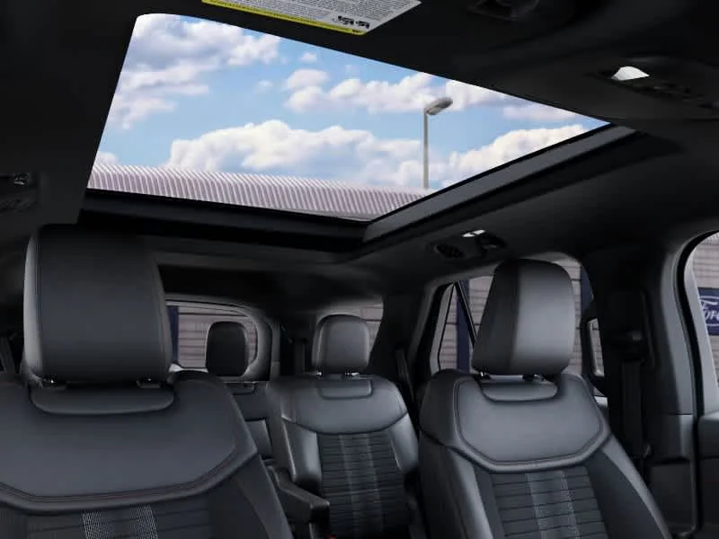 New 2027 Avalanche Gray Ford ST-Line image 45
