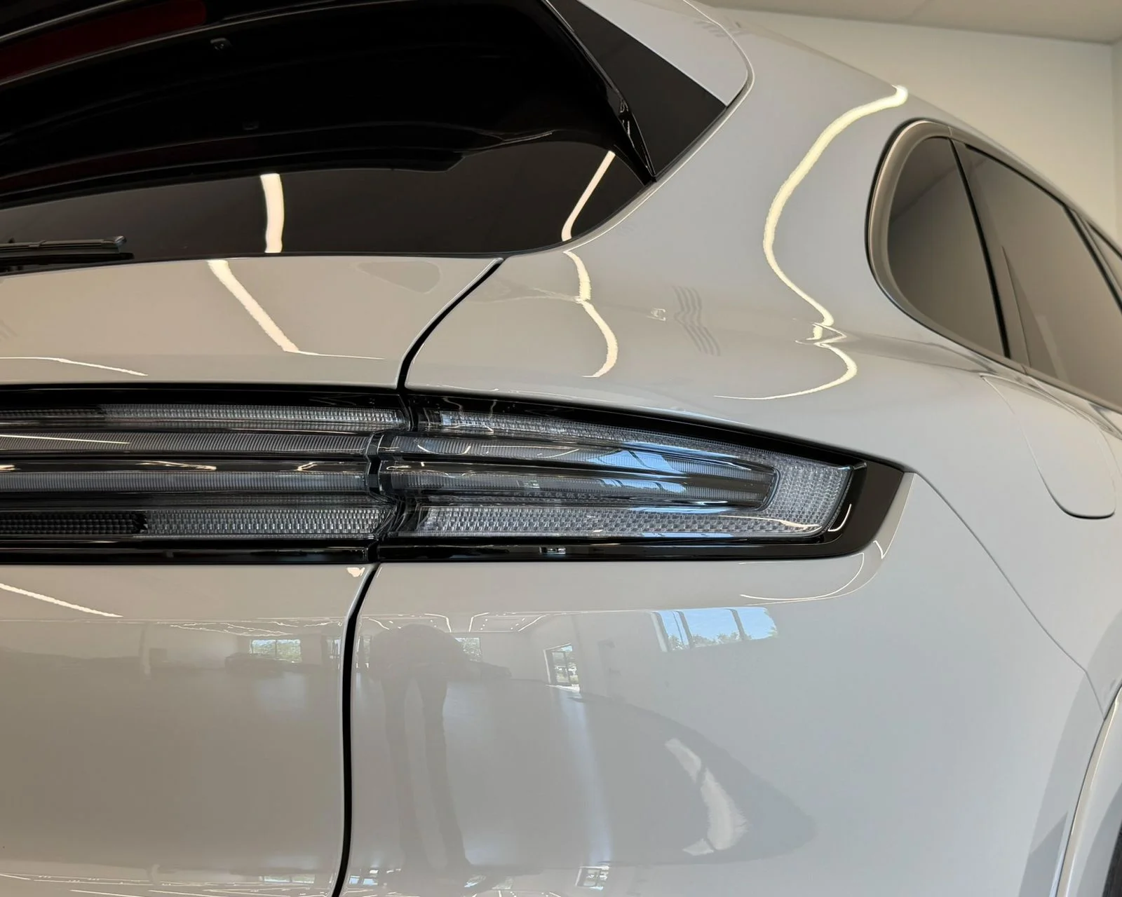 Used 2025 White Porsche Turbo image 47