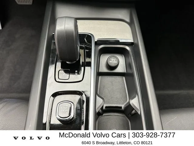 Certified Used 2025  Volvo B5 Plus image 20