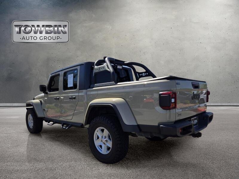 Used 2020 Gobi Clearcoat JEEP SPORT S 4X4 image 6