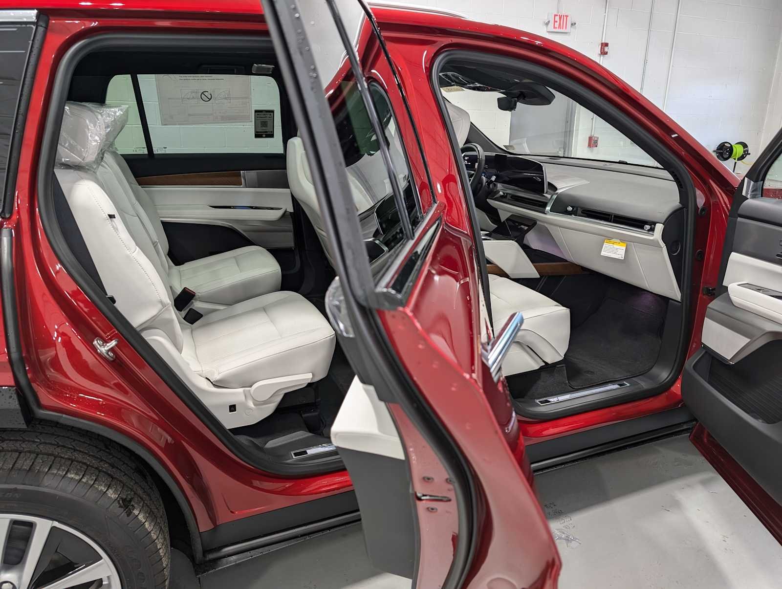 2026 Cadillac VISTIQ Luxury - Photo 7