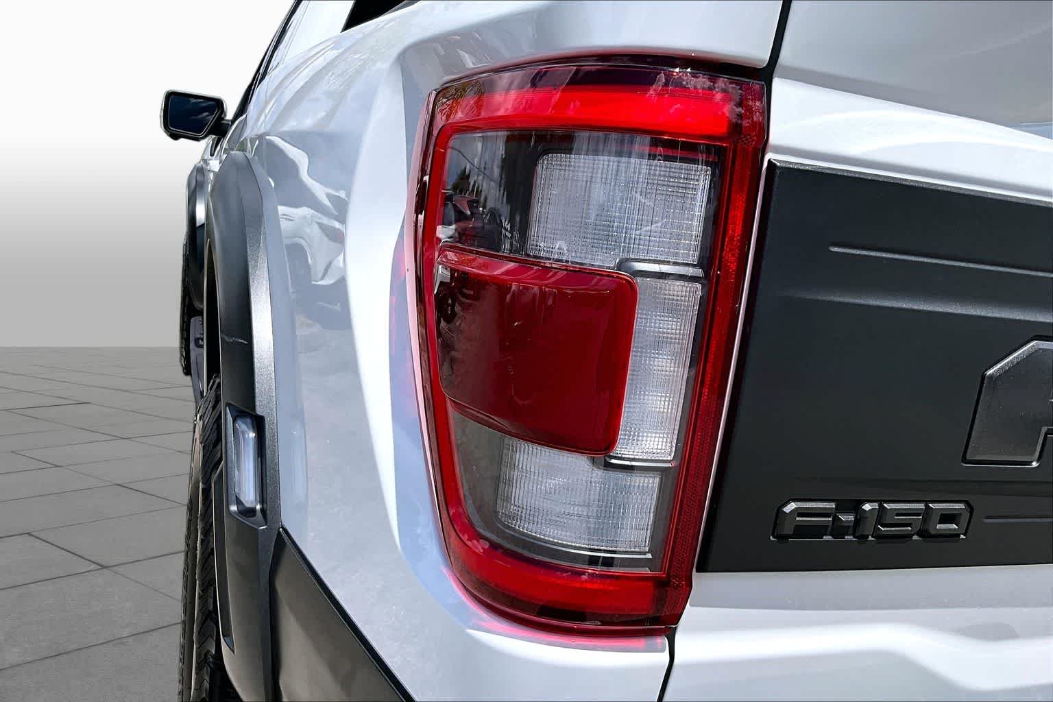 Used 2023 Oxford White Ford Raptor image 29