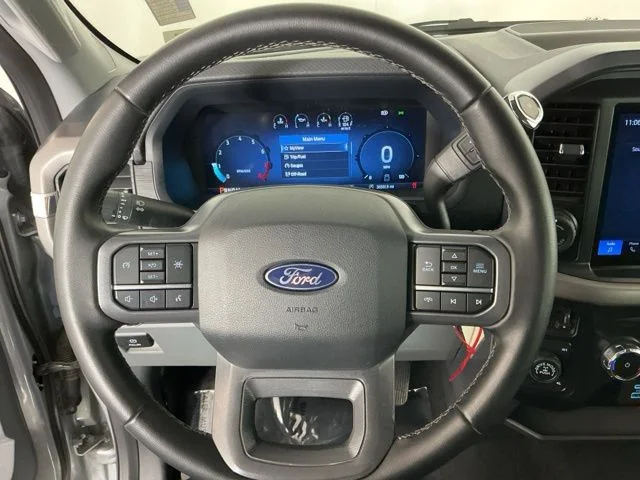 Used 2024  Ford XLT image 18