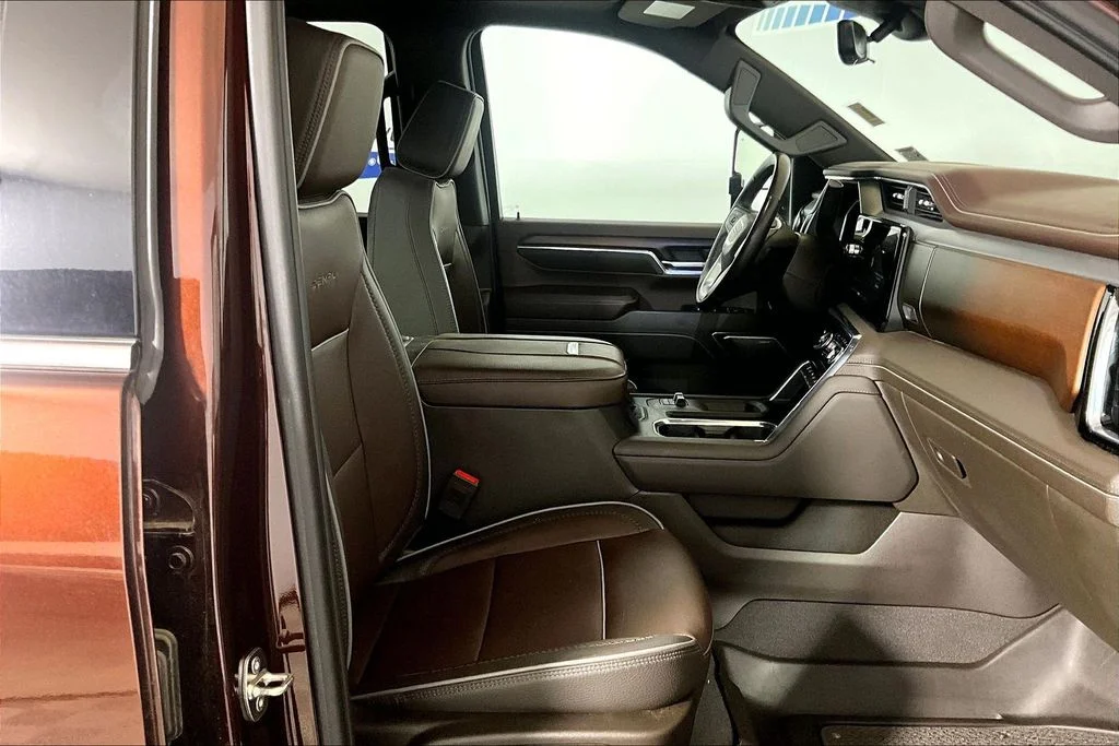 Used 2024 Redwood Metallic GMC Denali image 6
