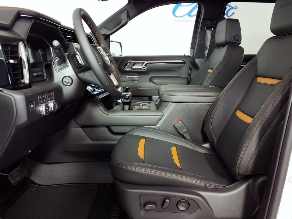2026 GMC Sierra 1500 AT4 - Photo 8