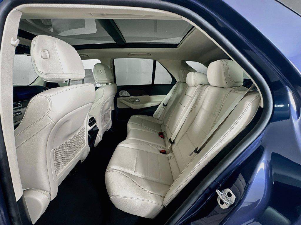 New 2027 Blue Mercedes-Benz GLE 450 image 25